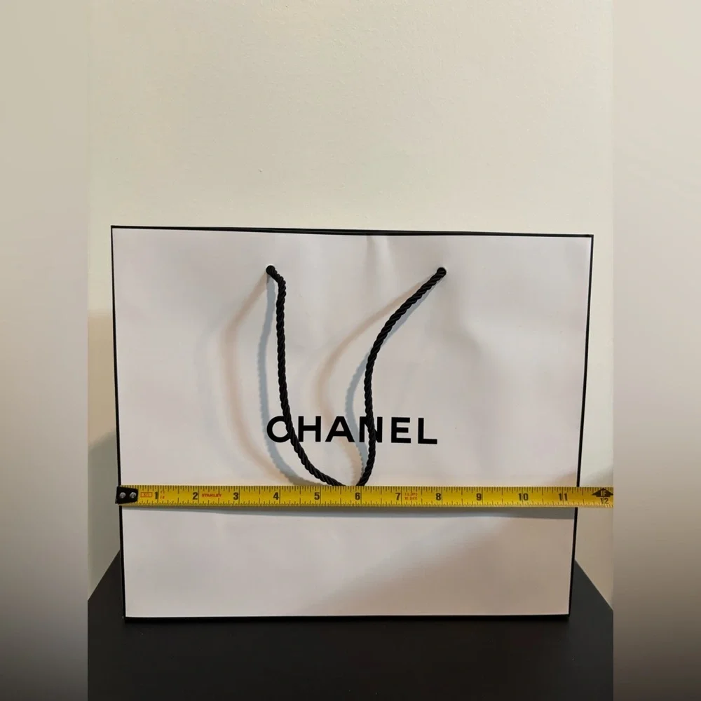 Chanel shopping bag
